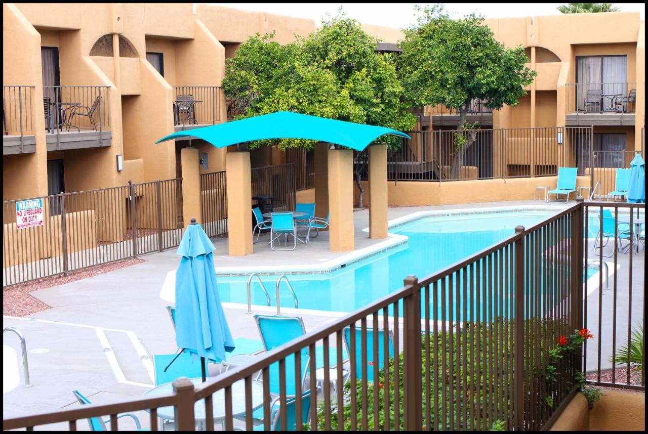 Ramada By Wyndham Tucson Airport Ξενοδοχείο Drexel Heights Εξωτερικό φωτογραφία