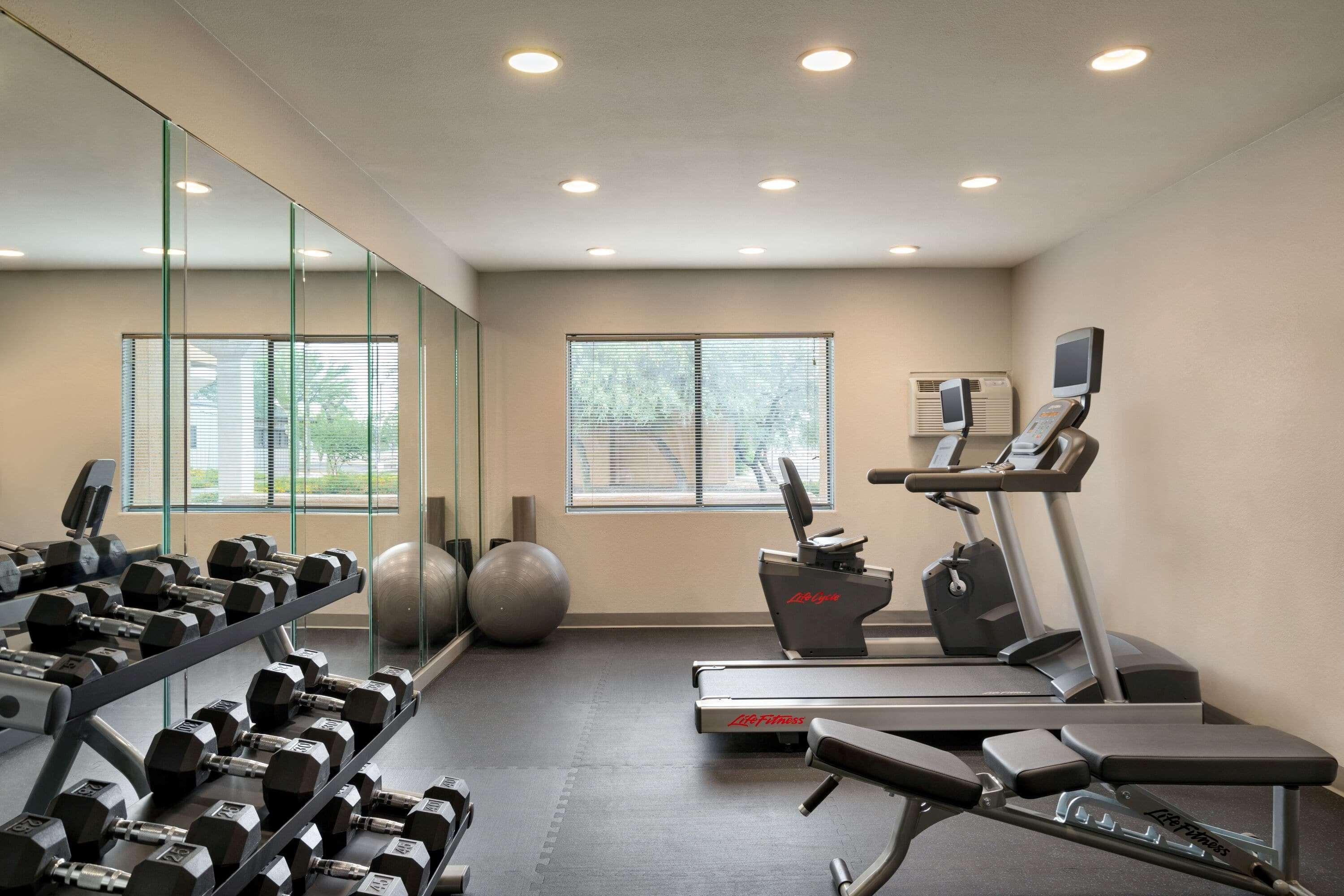 Ramada By Wyndham Tucson Airport Ξενοδοχείο Drexel Heights Εξωτερικό φωτογραφία